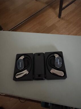 Bluetooth Over-Ear Headset with Microphone - Black